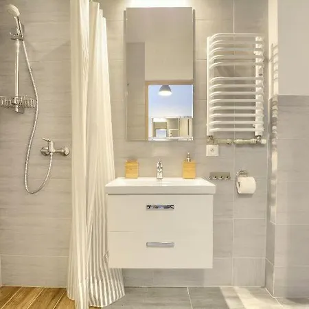 Apartament Dworek Polanica-Zdrój