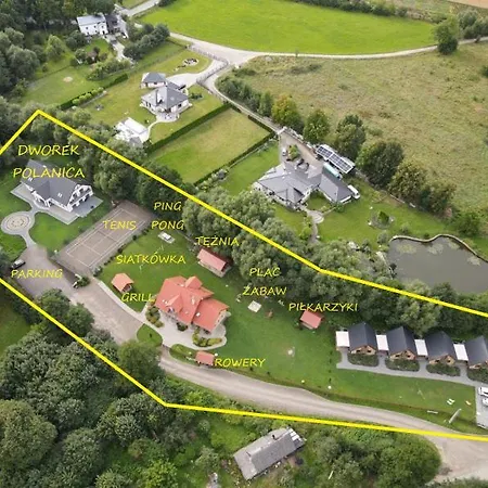 Dworek Apartment